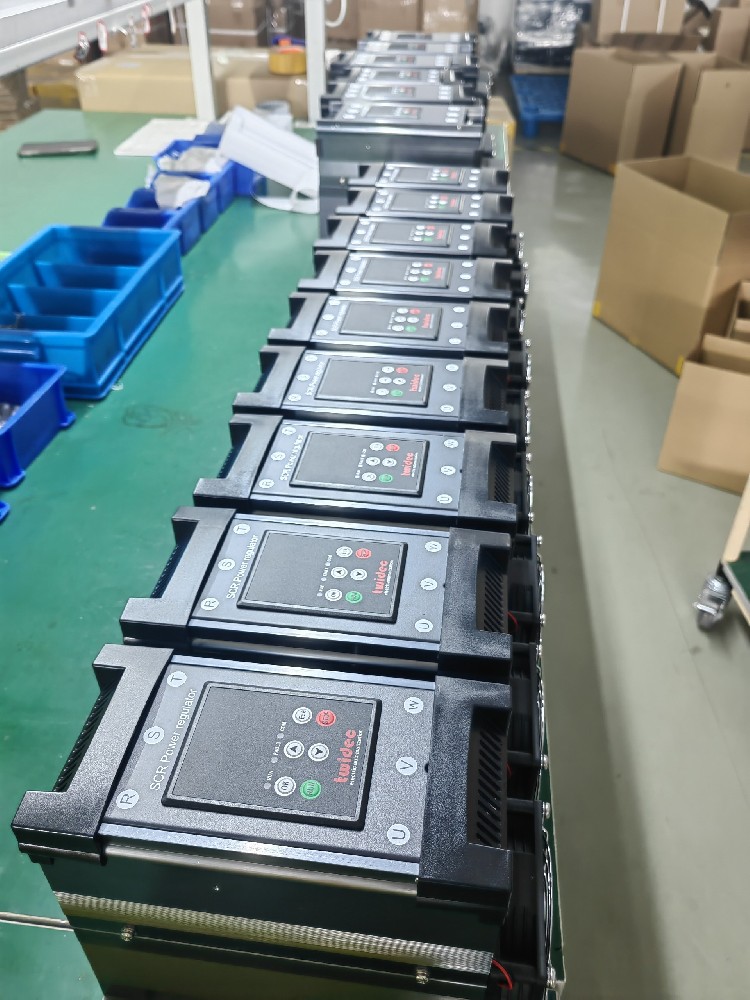 工业烘箱控温：0.1℃之差怎样决议产品生死？？？？